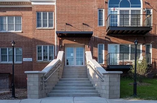 Sherman Street Apartments