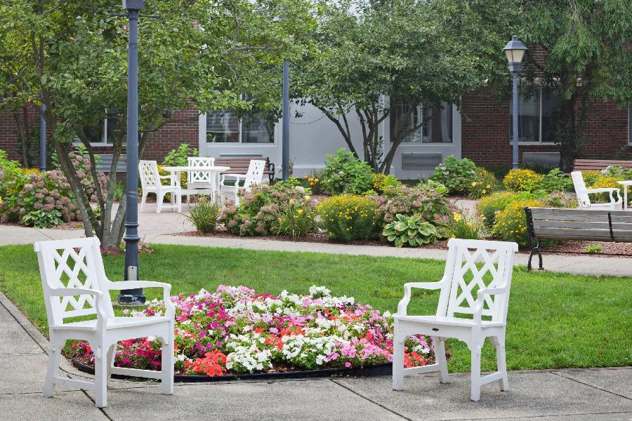 Image of Courtyard Nursing Care (6)