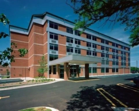 Image of Oakland Nursing Center (1)