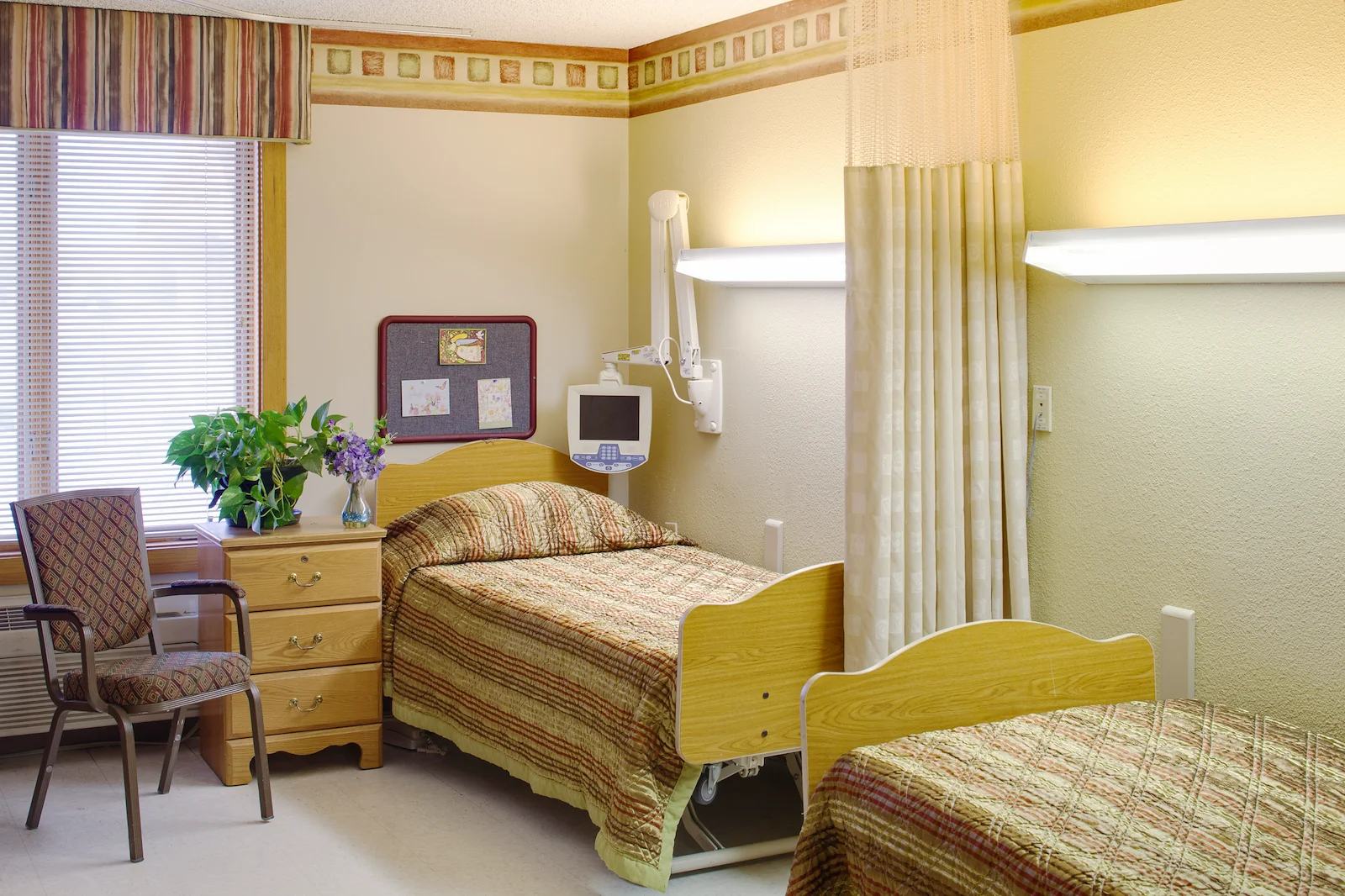 Image of Ladera Center (3)