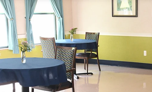 Image of Forest Hills Center (2)