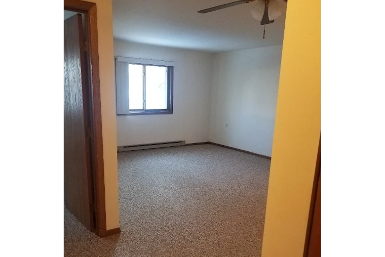 Image of Parkside Apartments (4)