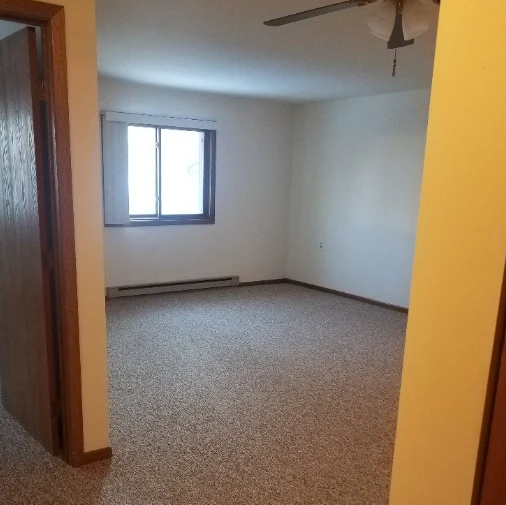 Image of Parkside Apartments (4)