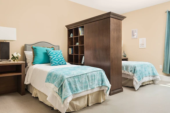 Image of Spring Oak at Vineland (6)