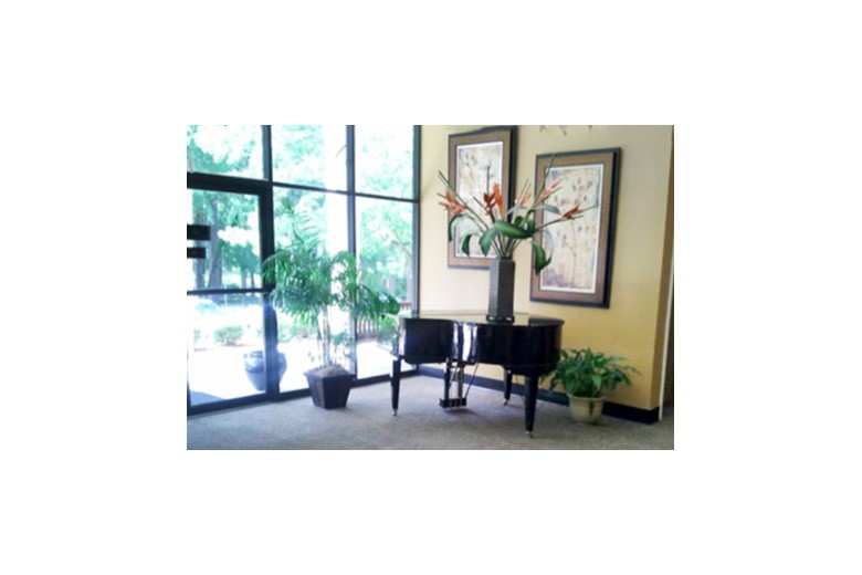 Image of Lakeland Nursing And Rehabilitation Center LLC (4)