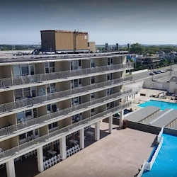 Image of Nautilus Hotel (3)