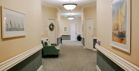 Image of Autumn Leaves of Georgetown (3)