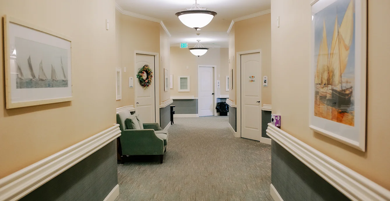 Image of Autumn Leaves of Georgetown (3)