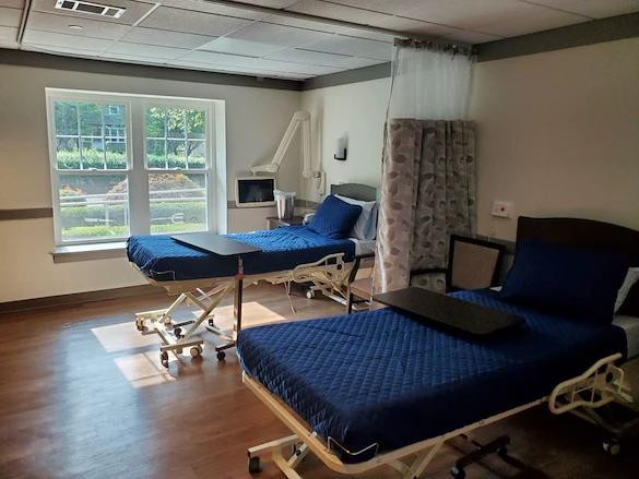 Image of Pickering Manor Home (2)