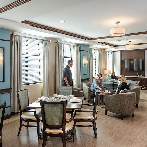 Image of Regency Palms Long Beach (8)