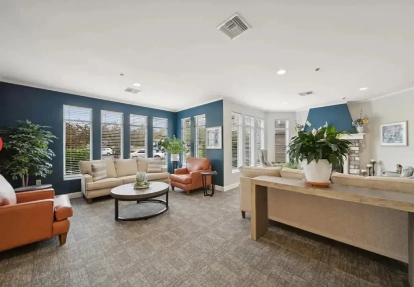 Image of College View Manor (5)