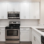 Image of Riverwalk Pointe Apartments (4)