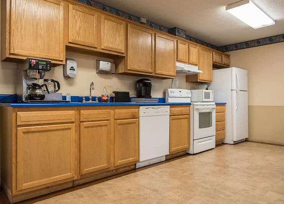 Image of Lewisburg Healthcare Center (5)