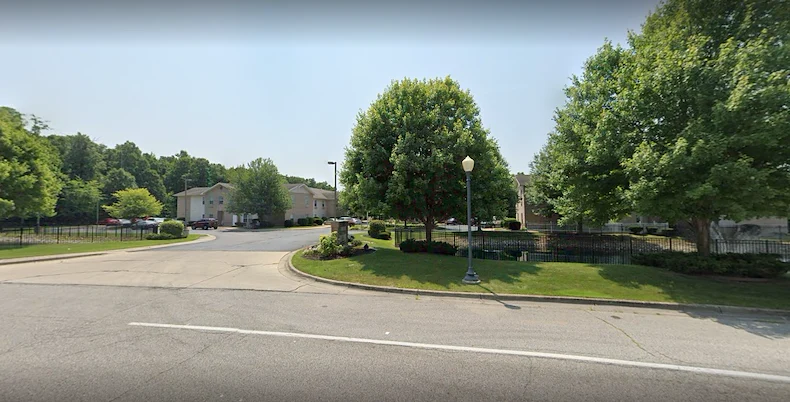 Image of Cedarhurst of Edison Lakes (1)