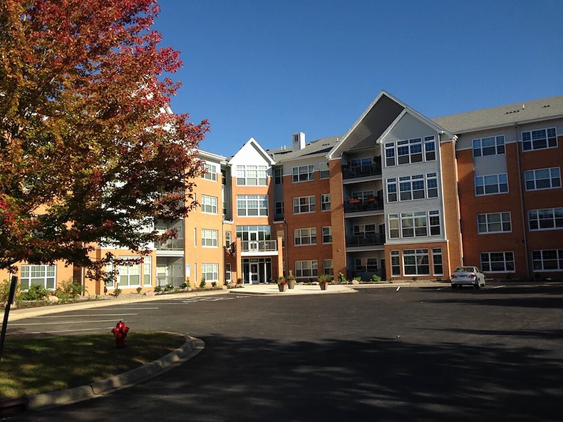 Image of Summerhill Cooperative of Eden Prairie (1)