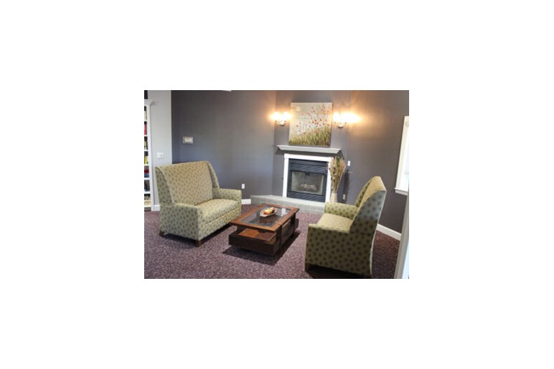 Image of Tabitha in Crete - The Gardens Assisted Living (4)