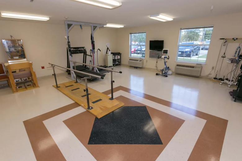 Image of Legend Oaks Healthcare & Rehabilitation (8)