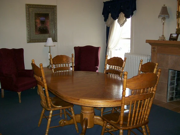 Image of Springview Manor (3)