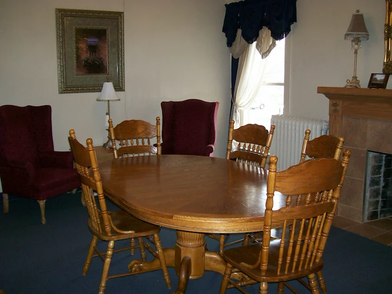 Image of Springview Manor (3)