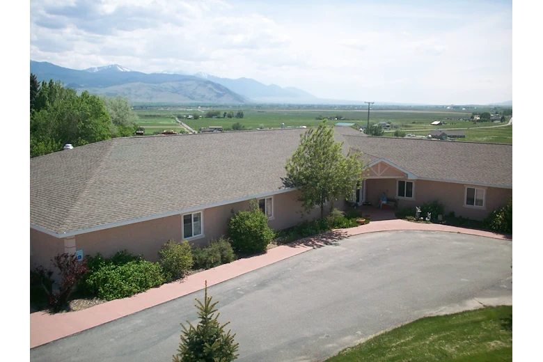 Image of Caslen Living Center - Whitehall (2)
