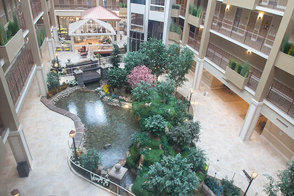 Image of Tapestry Senior Living Moon Township (4)