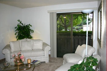 Image of Redwood Villa (4)