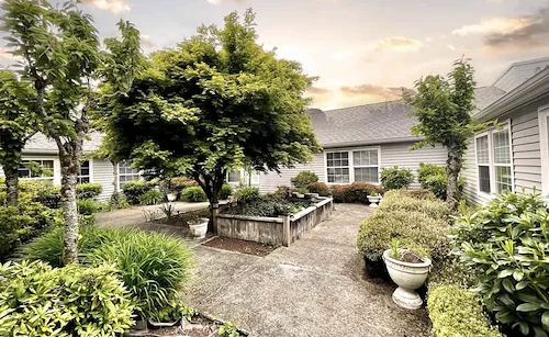 Image of Greenlake Ocean Shores (2)