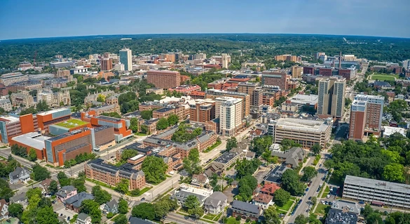 West Bloomfield, MI skyline