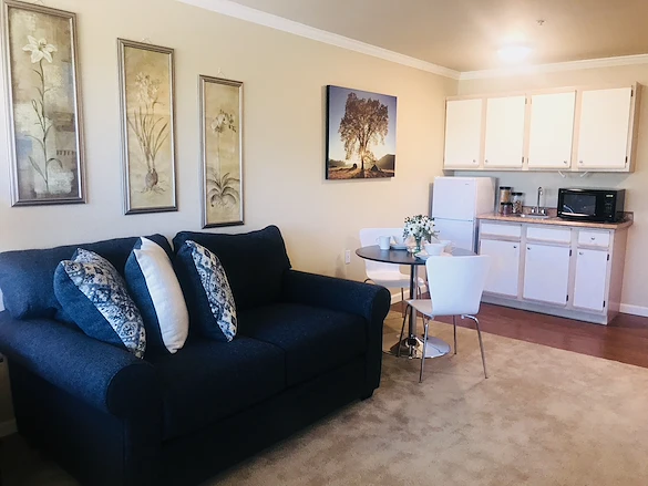 Image of Solstice Senior Living at Auburn (4)