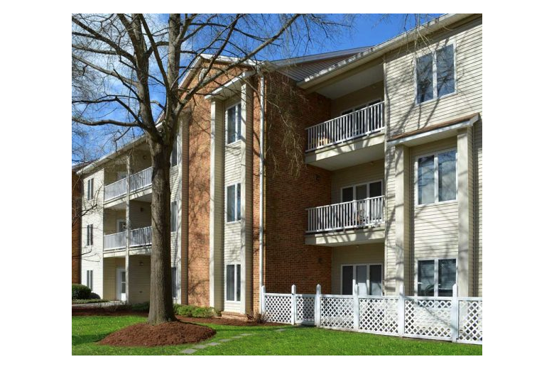 Image of Westlake Apartments on Wood Duck Lane (1)