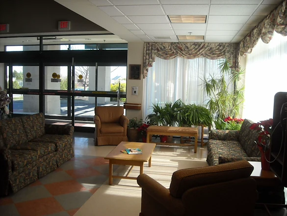 Image of Neshaminy Manor Home (4)