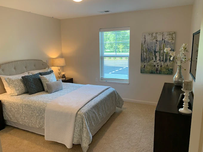 Wynbrooke Senior Apartments, active adult and independent living in Indianapolis, IN, cozy apartment bedroom