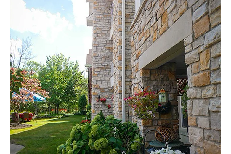 Image of Asbury Pointe Retirement Center (2)