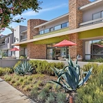 Image of Fallbrook Glen of West Hills (2)