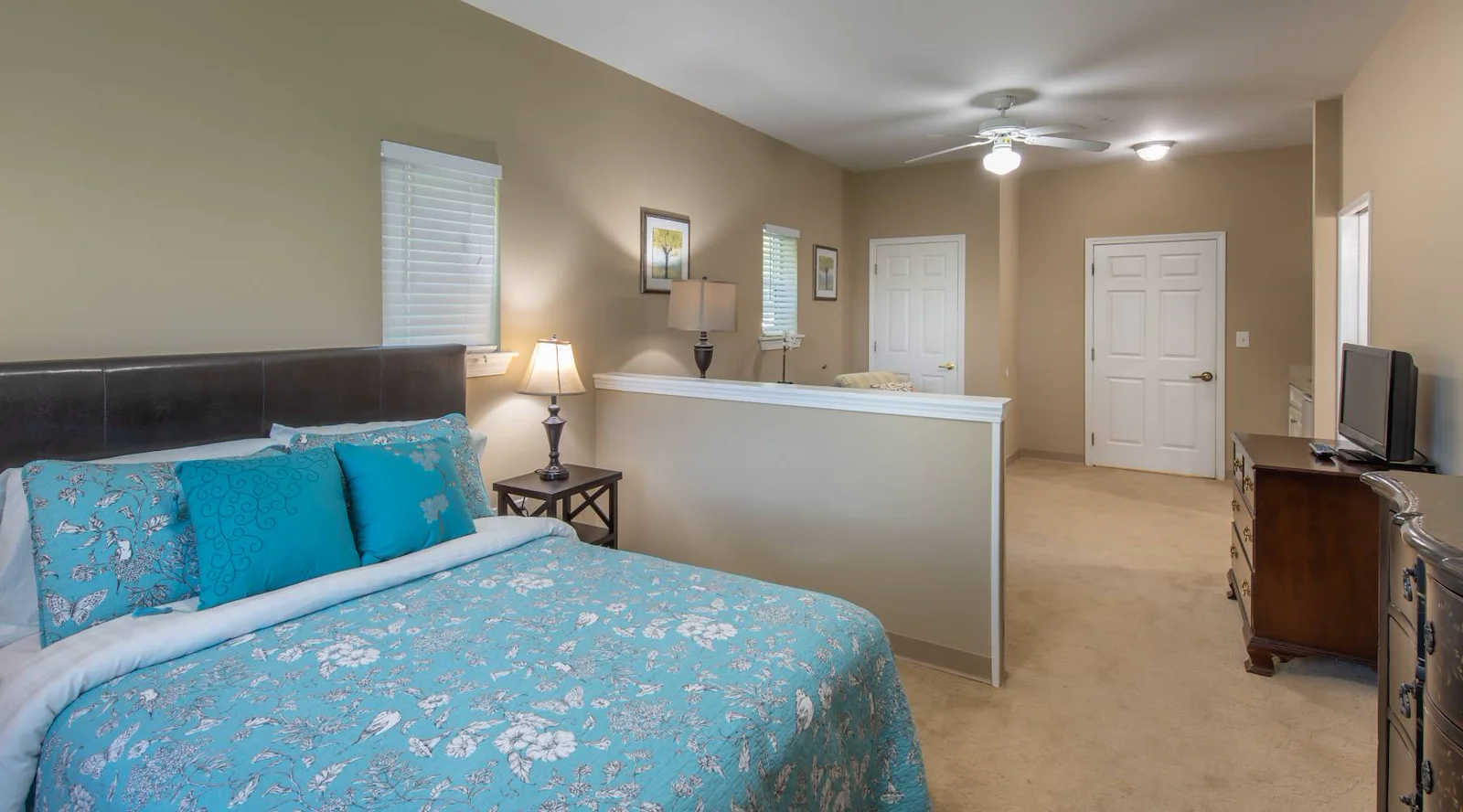 Image of Benton Village of Stockbridge (10)