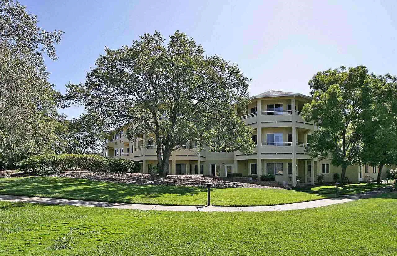 Image of Solstice Senior Living at Auburn (2)