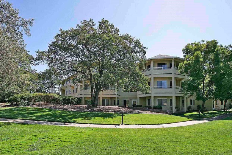 Image of Solstice Senior Living at Auburn (2)