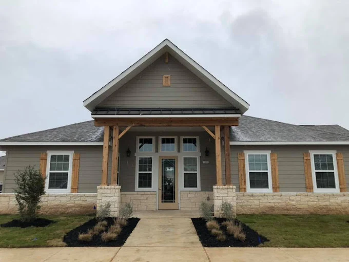 Image of Highlander Senior Village (1)