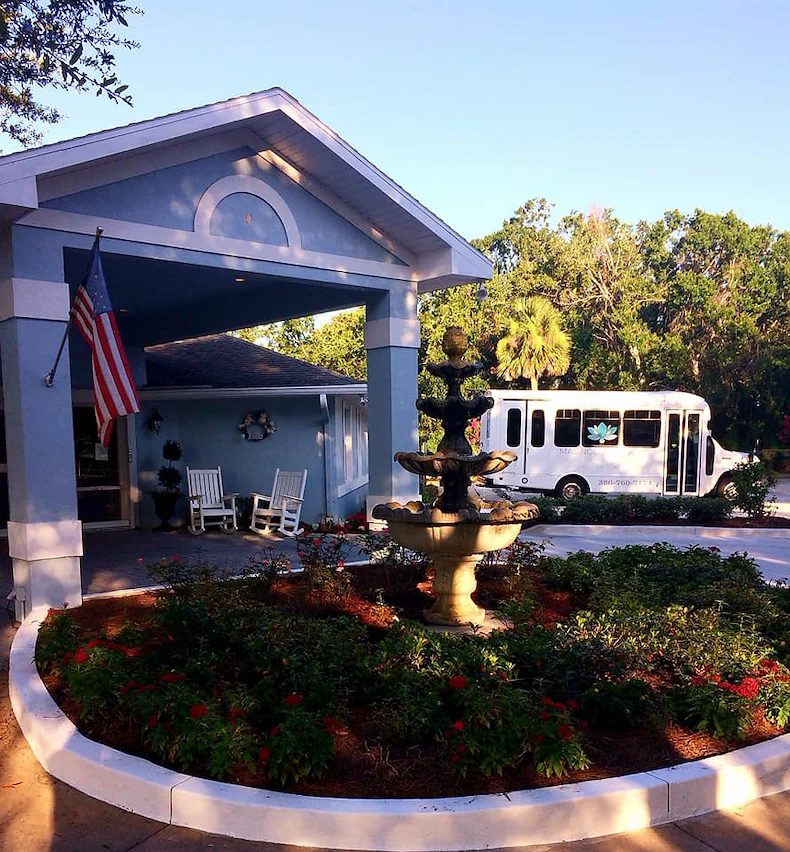 Image of Magnolia Manor at Daytona Beach (1)