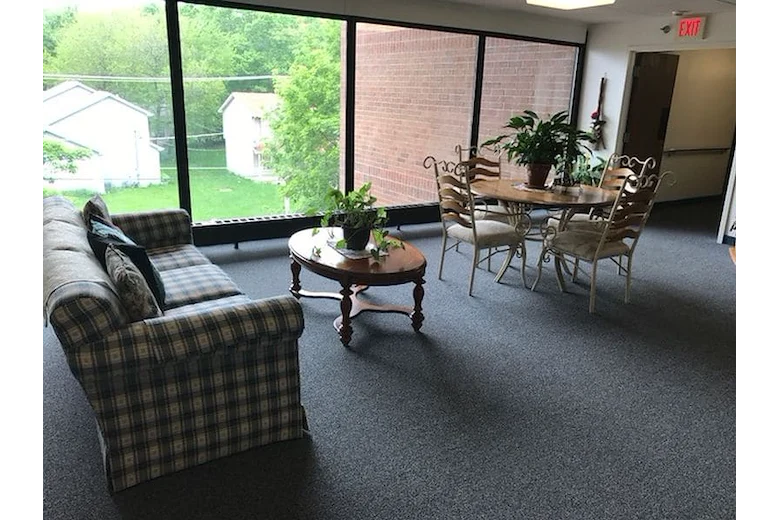 Image of Lakeland Apartments (4)