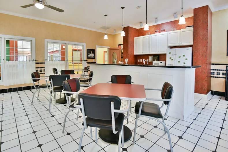 Image of Oaks at Chanticleer (3)