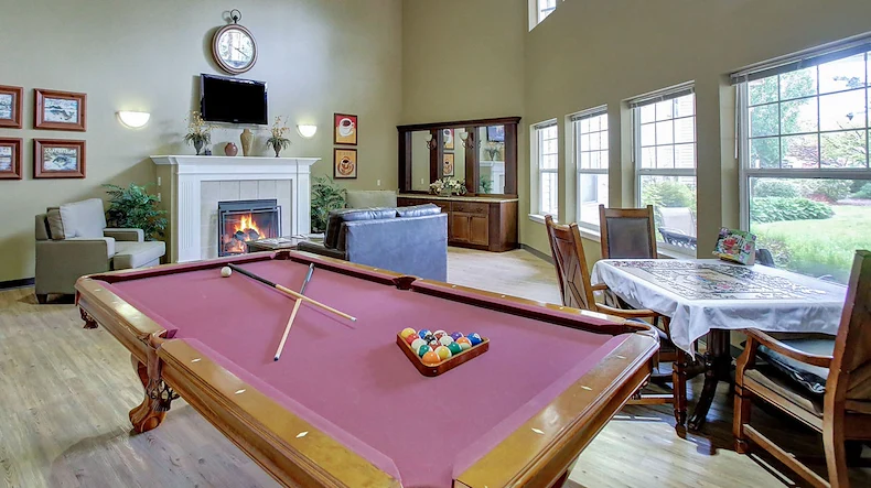 Image of Prestige Senior Living Huntington Terrace (4)