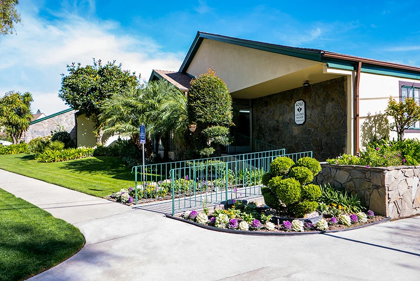 Image of Catered Manor Nursing Center (1)
