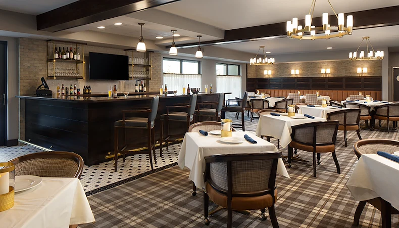 Dining/bar area at the Waters of Oak Creek 