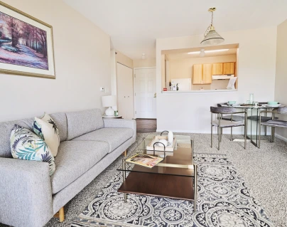 Image of Lockwood of Burton (7)