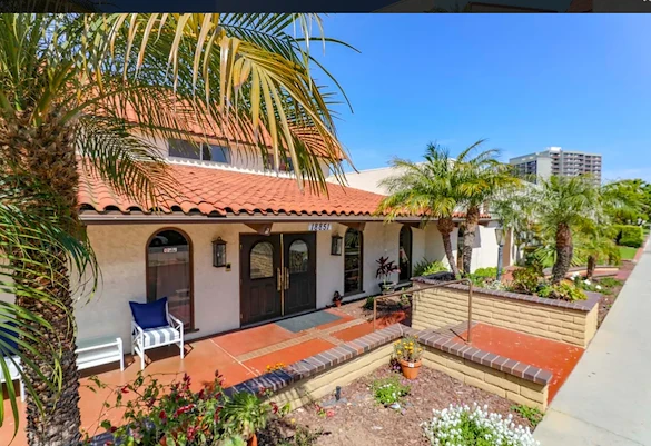 Image of Sea Cliff Assisted Living (1)