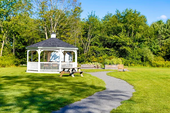 Image of RiverWoods Exeter (4)