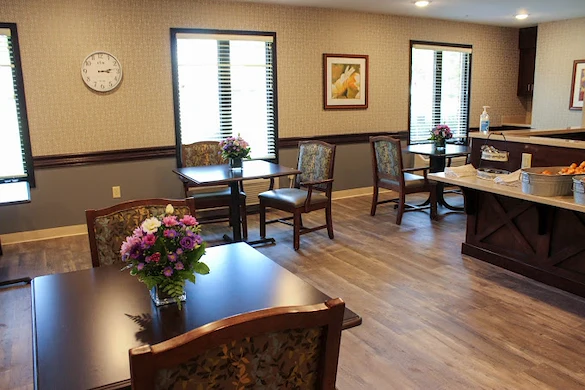 Image of The Manor at Greendale (3)