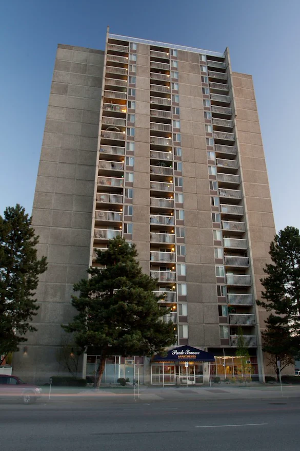 Image of Park Tower Apartments (1)