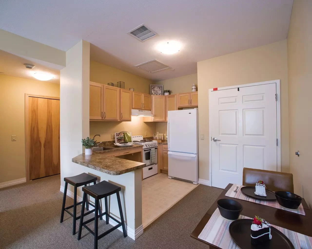 Image of Massillon Danbury (9)